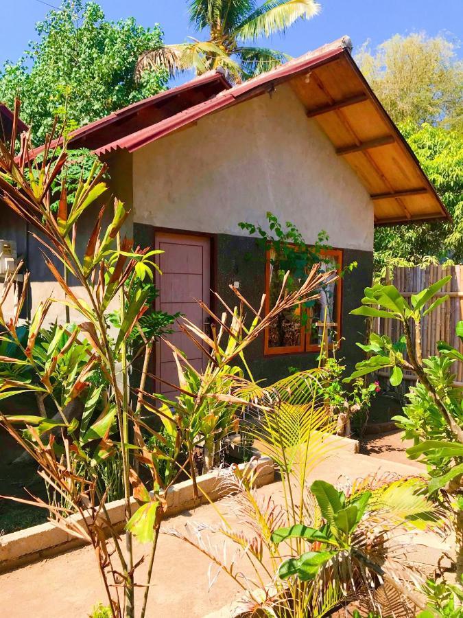 Santai Bungalow ギリ・トラワンガン エクステリア 写真