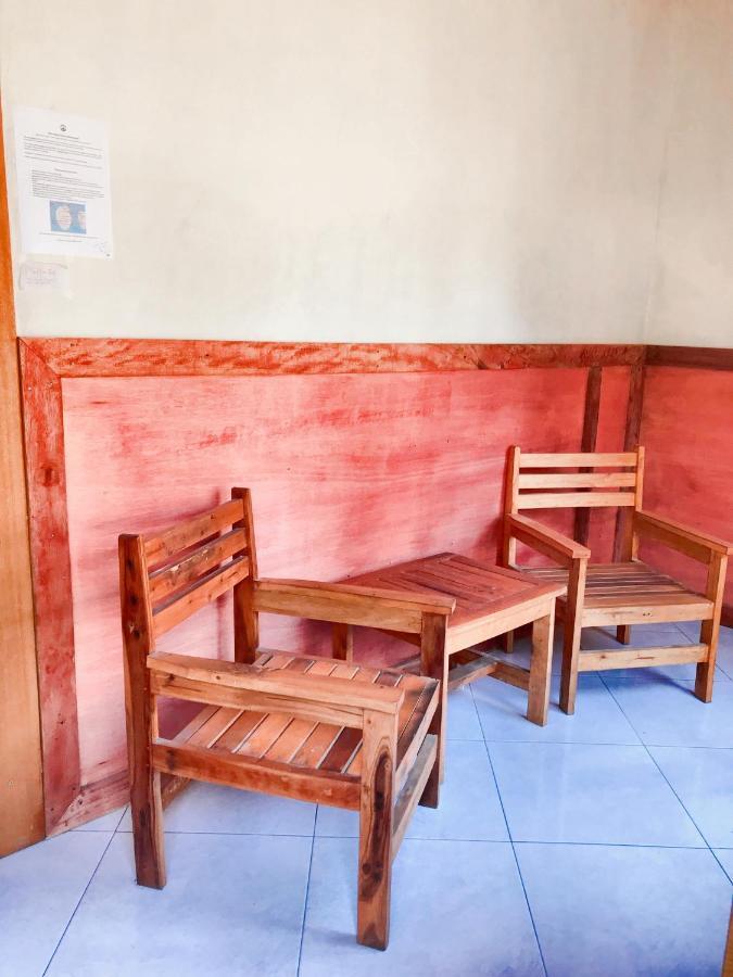 Santai Bungalow ギリ・トラワンガン エクステリア 写真